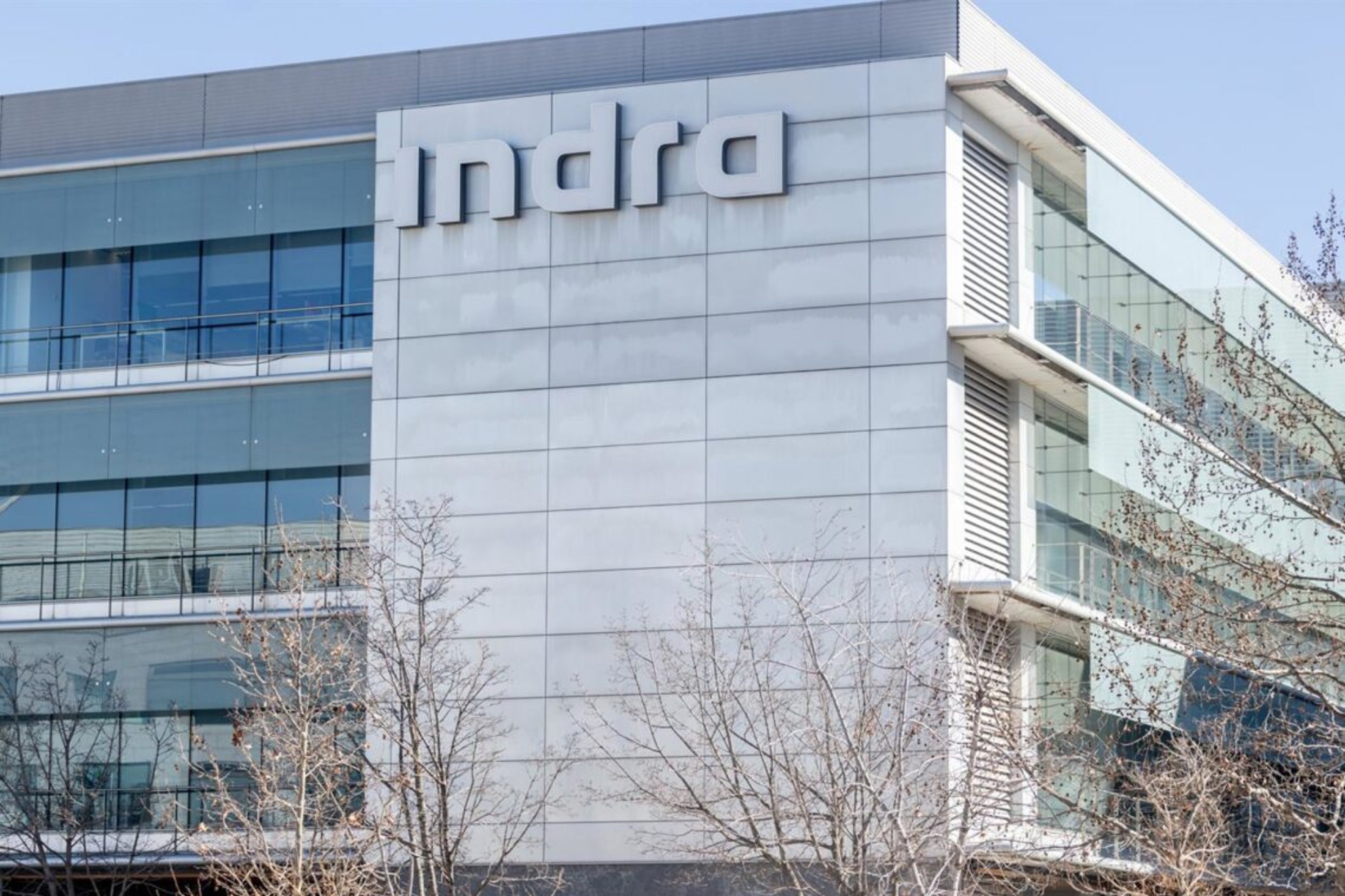 AQR Capital apuesta contra Indra y desafía el relato del Gobierno