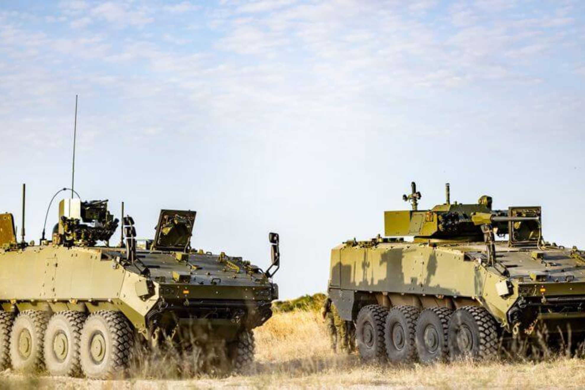 Cinco años después, el 8×8 Dragón aún no cumple lo prometido por Indra