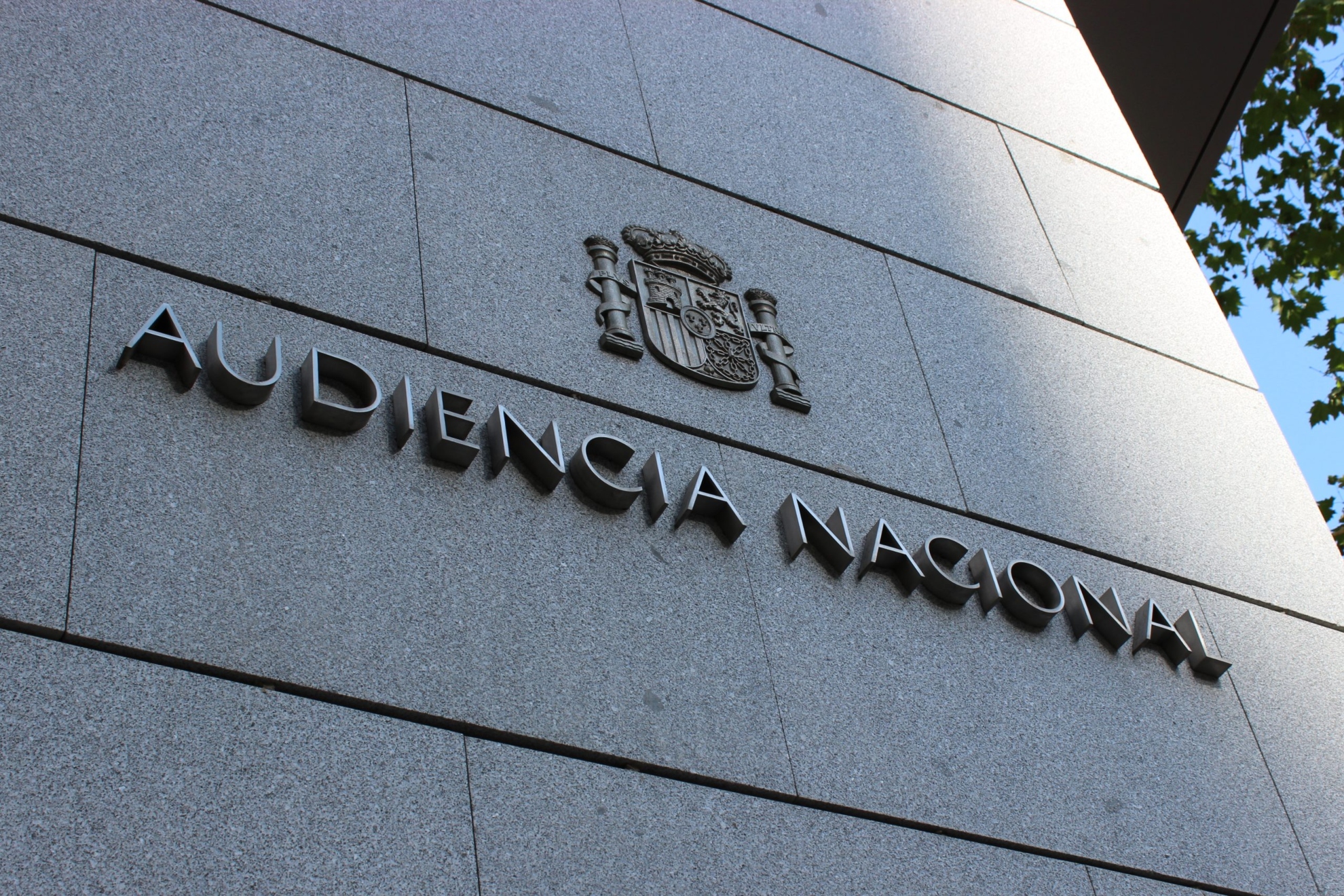 Santa Bárbara eleva el pulso con Defensa y acudirá a la Audiencia Nacional