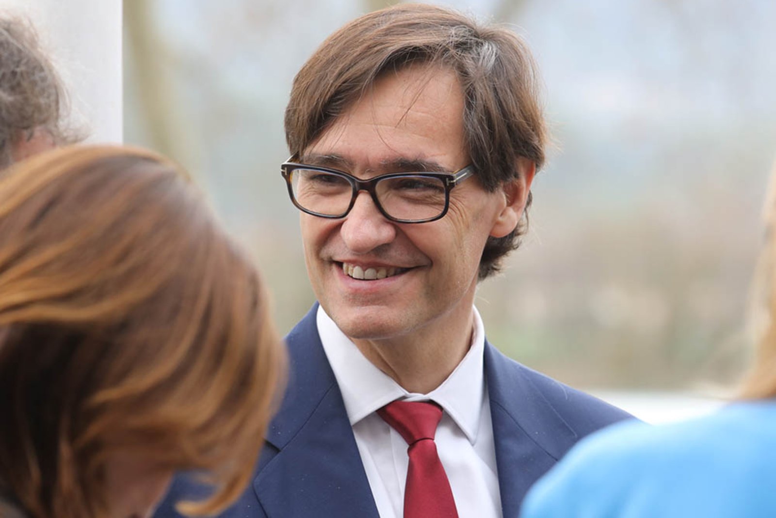 Illa busca a Simón mientras Indra gira hacia Cataluña